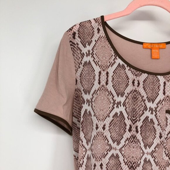 Joe Fresh pale  pink brown snakeskin print pocket t-shirt - Picture 5 of 14
